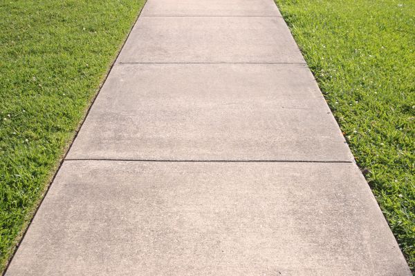 Cost of Sidewalk Concrete Repair in Holly Springs