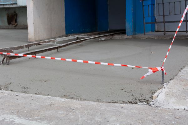 Cost of Industrial Concrete Repair in Holly Springs