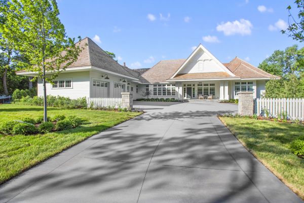 Cost of Driveway Concrete Repair in Holly Springs